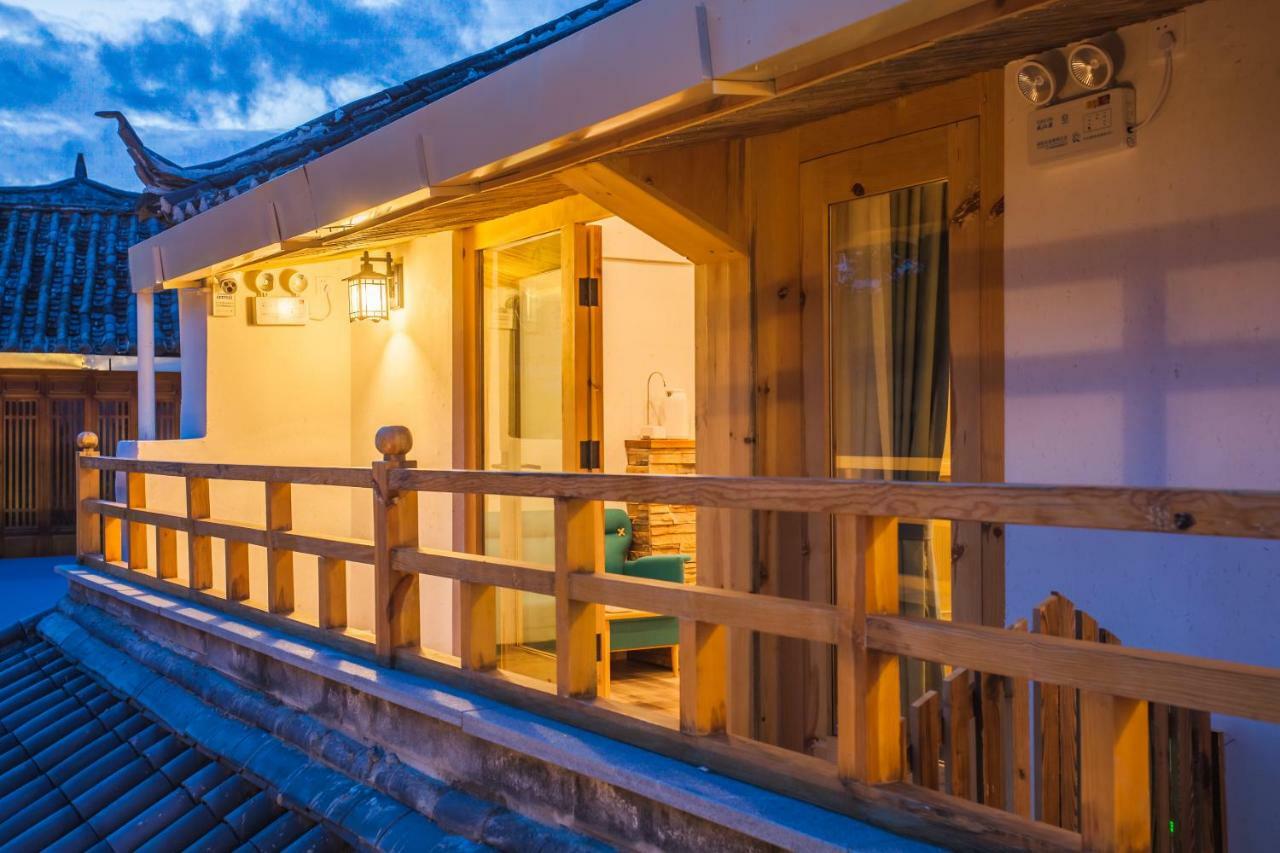 Hotel Eden Court Lijiang  Exterior foto